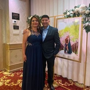 Meet your Posher, Gloria